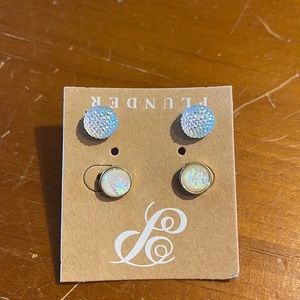 Two pair stud earrings